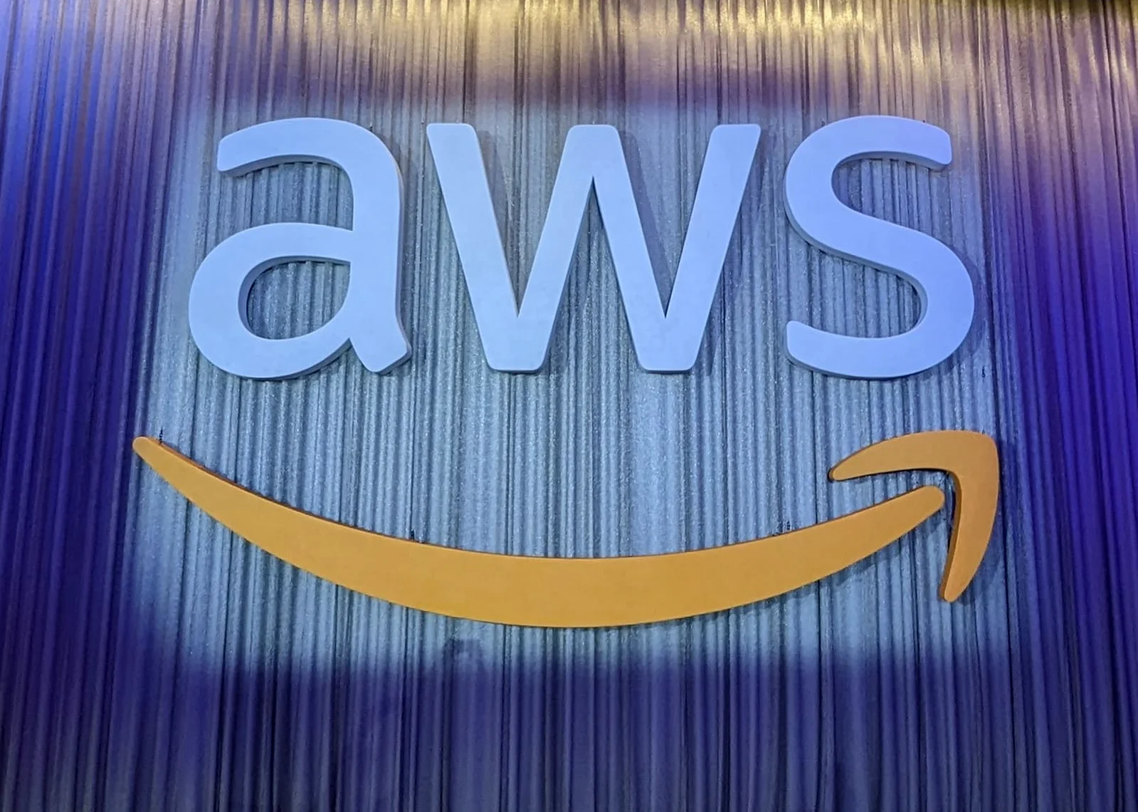 Amazon представи нов гласов AI модел - Nova Sonic