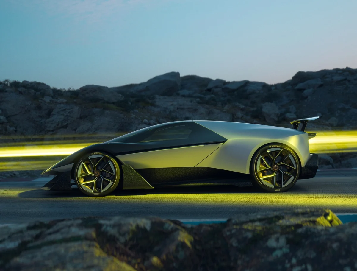 Lotus Cars уверява, че няма планове да затваря заводи във Великобритания