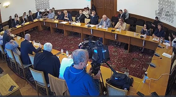 чуждестранните агенти, комисия по култура