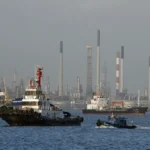 Сингапур замества с руски мазут загубените доставки на горива от Близкия изток