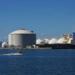 Оман призовава за алтернативни маршрути за LNG, заобикалящи Ормузкия проток
