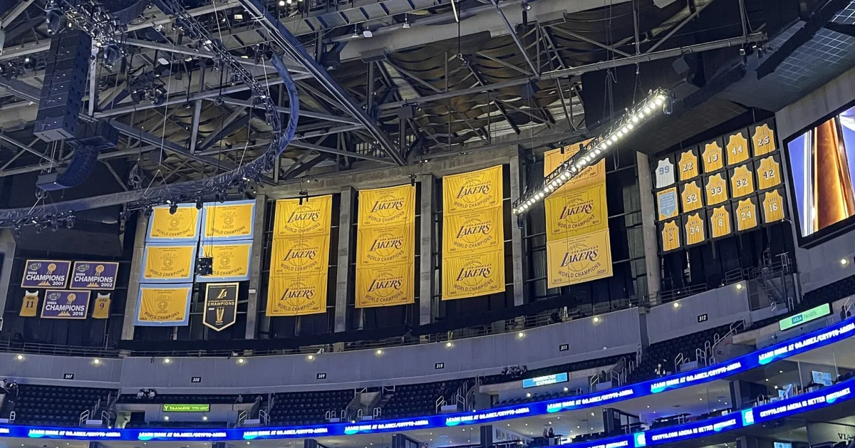 los andzhelis lejkars lakers banners retired jerseys 2024