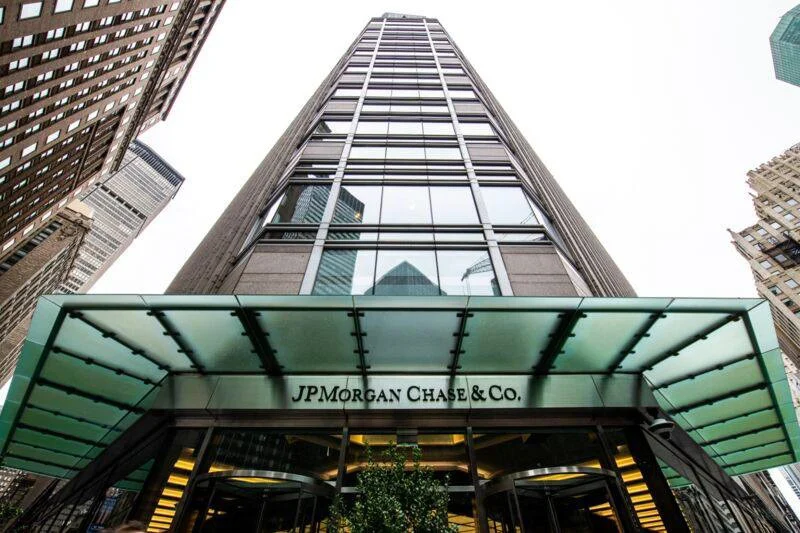 CoreCard може да загуби ключовия си клиент Apple след сделка с JPMorgan