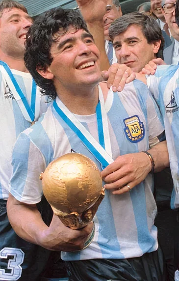 maradona specheli svetovnoto parvenstvo prez 1986 g. s arzhentina