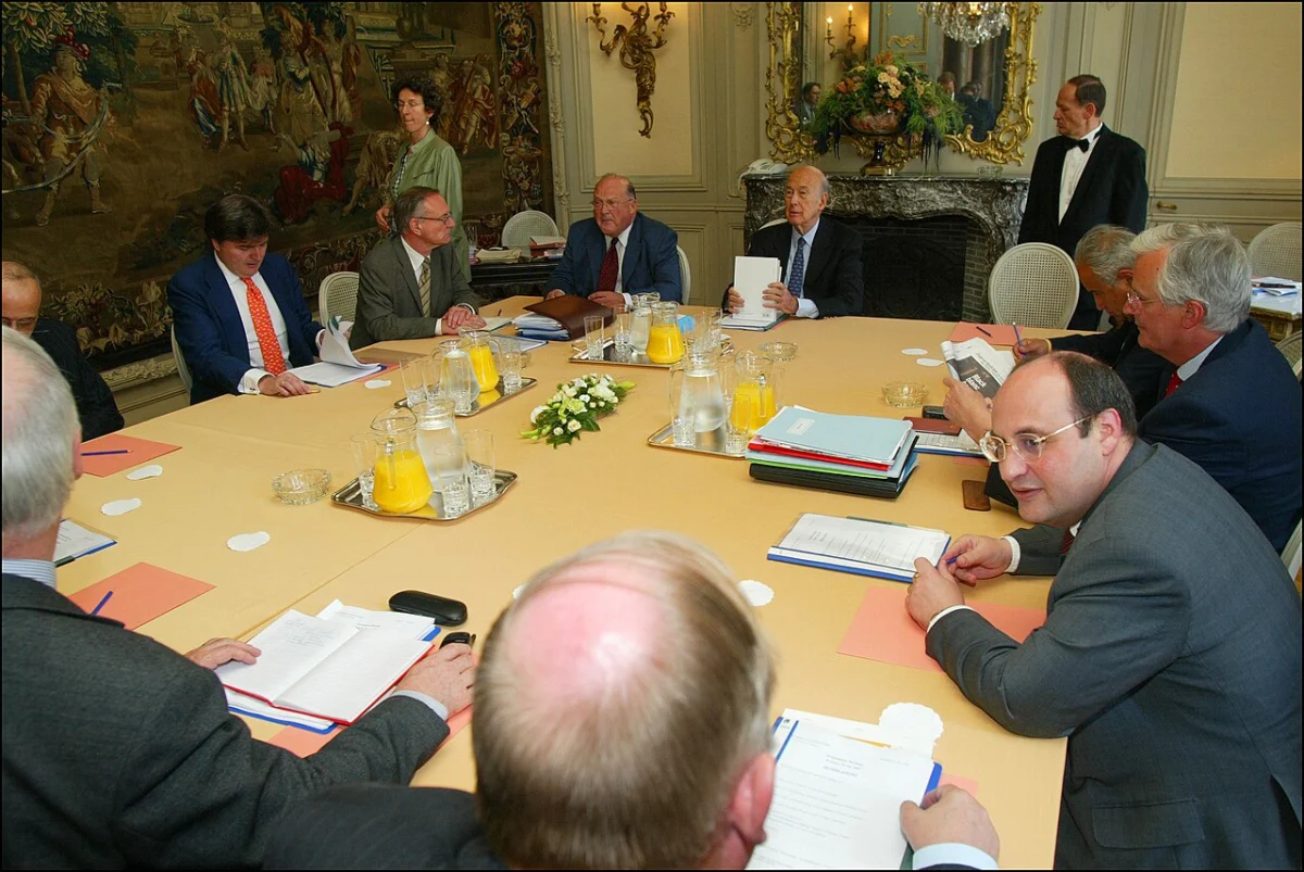 meeting of the praesidium of the convention on the future of europe p 009274 00 3