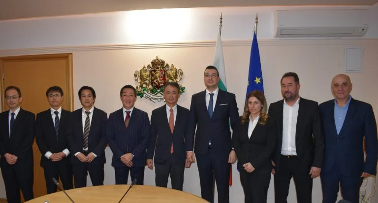  mejdzhi el bi bulgarikum petar dikov 