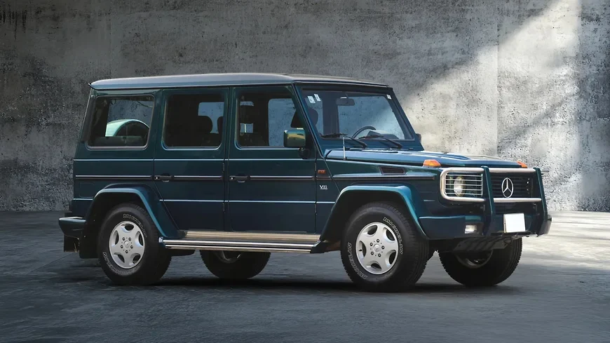 Рядък G-класа 500 GE V8 AMG, собственост на саудитски принц, е продаден на търг