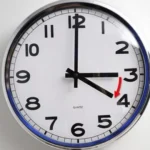 местим стрелките на часовника