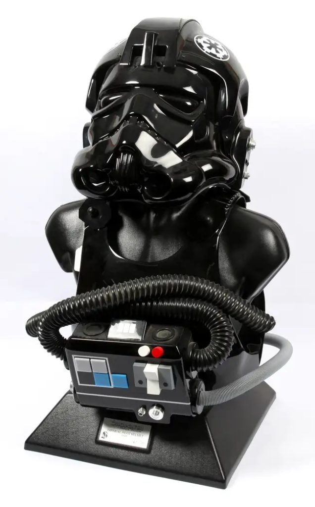 Аукцион на „Междузвездни войни“ събра 177 000 паунда