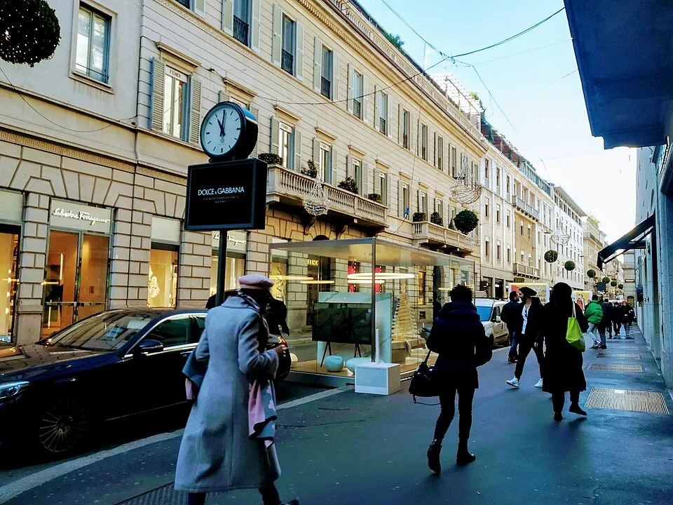 „Дяволът носи Прада 2“ увеличава туристическия поток към Милано 2 Via Monte Napoleone