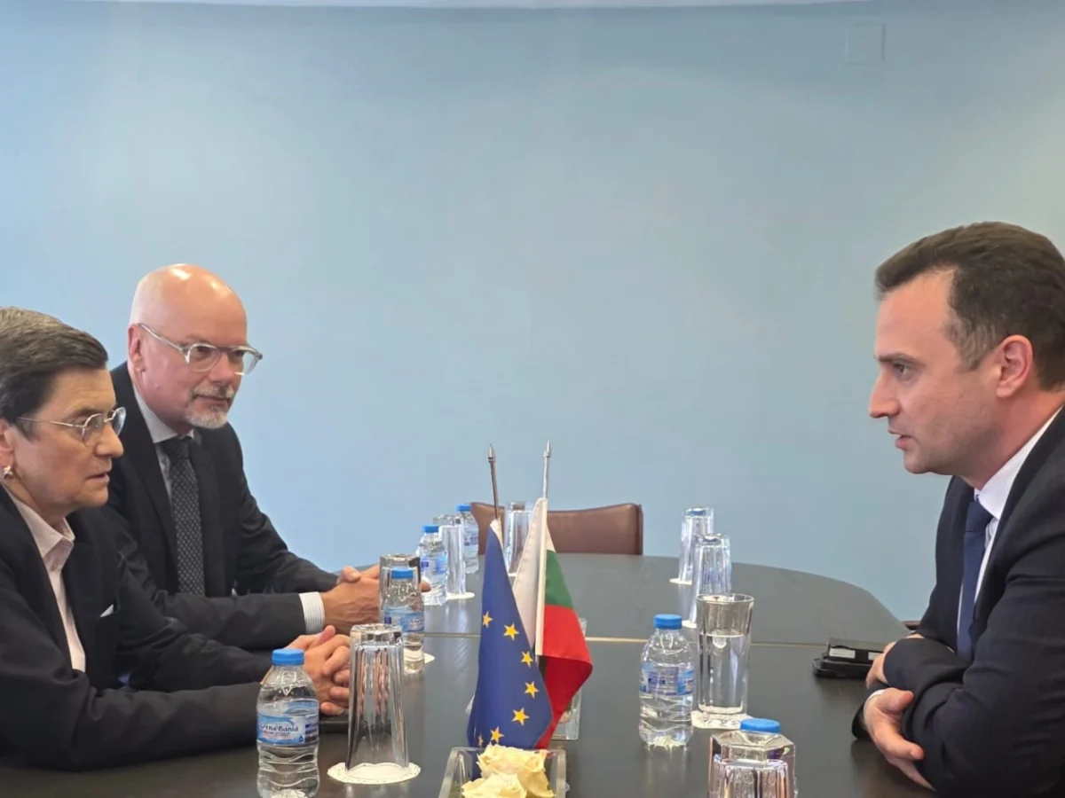 министър енергетика Жечо Станков старши изпълнителен вицепрезидент на Фраматом Катрин Корнан