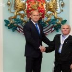 Президентът Румен Радев удостои с орден "Стара планина" първа степен Иван Николов от Босилеград.
