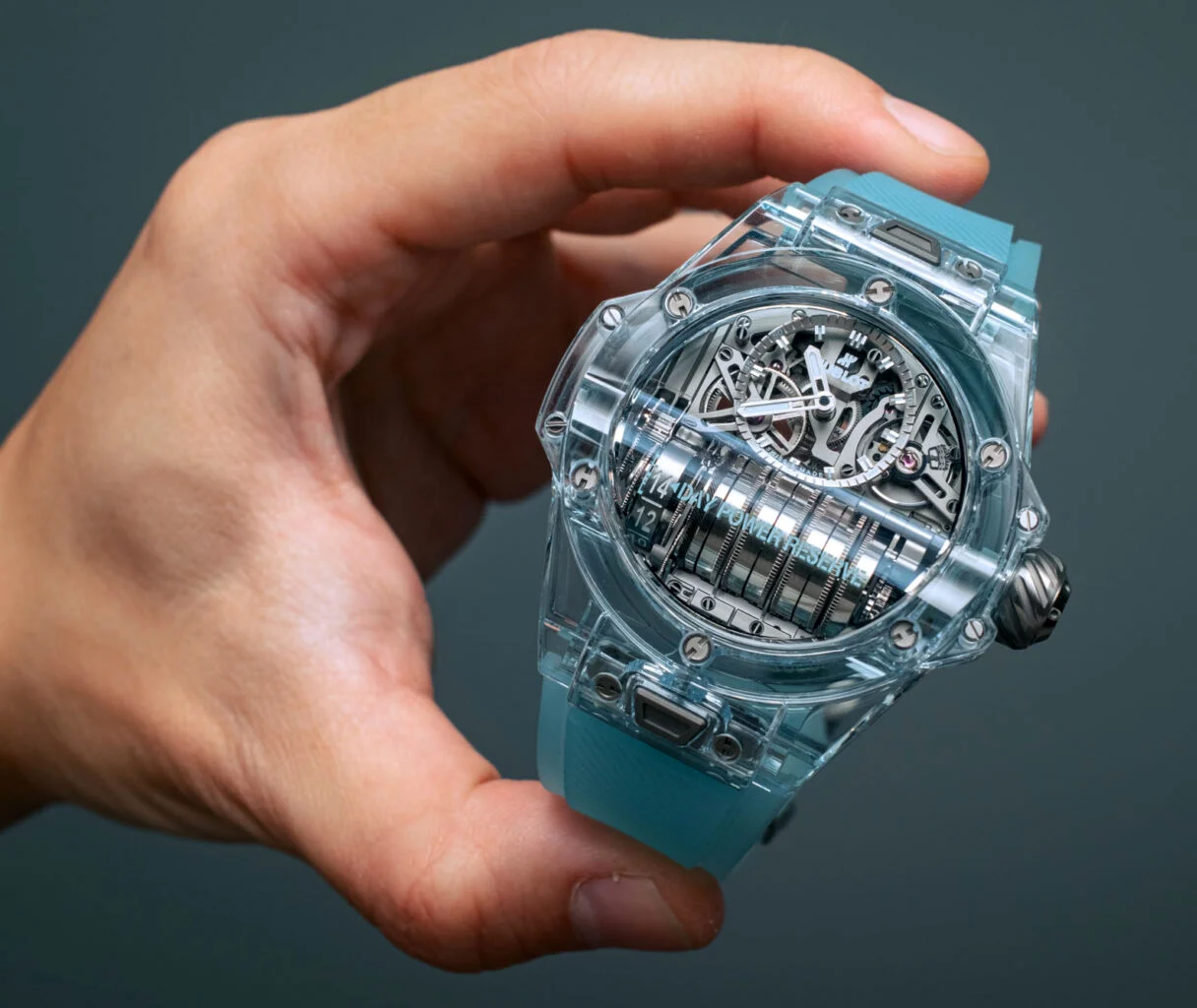 Hublot MP-11 Water Blue часовник с корпус от сапфир на стойност 171 000 долара