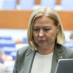 Надежда Йорданова бе освиркана от депутати заради гласуването си по мониторинга над България
