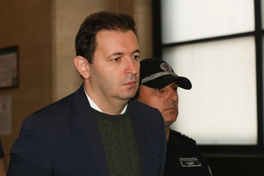 Постоянен арест за бившия зам.-кмет на София Никола Барбутов и бизнесмена Петър Рафаилов