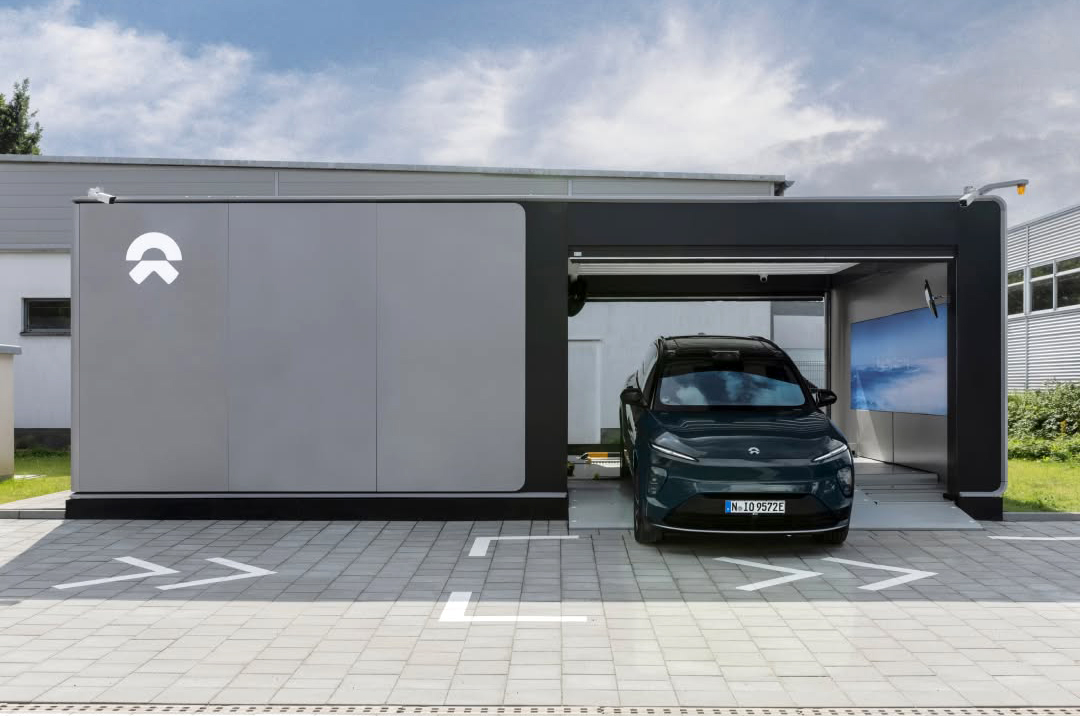 NIO и Geely обединяват мрежите си за зареждане на електромобили и смяна на батерии