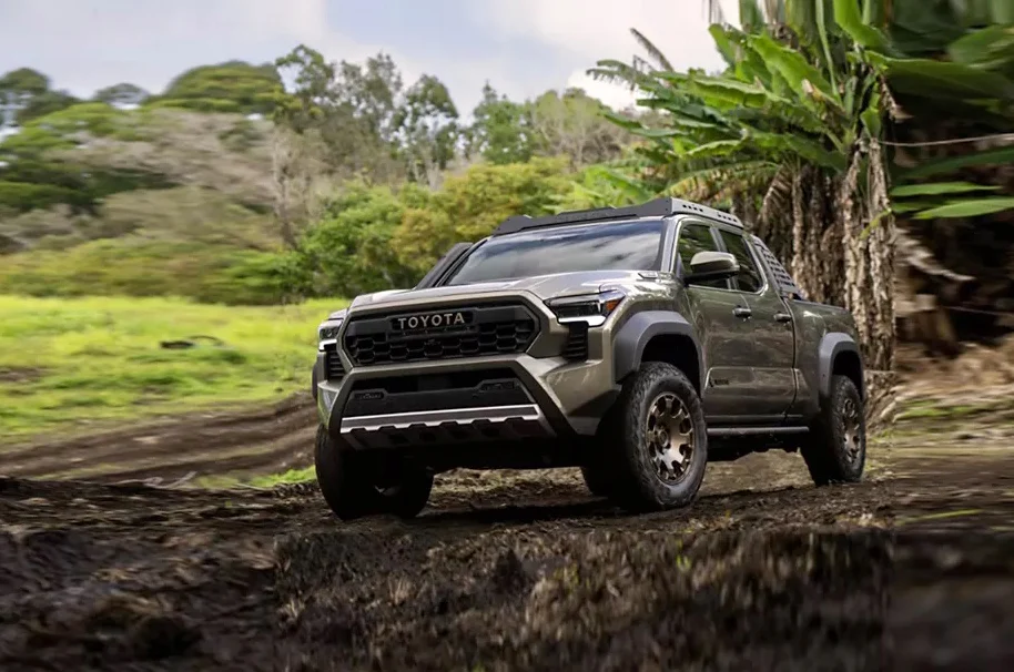 Toyota изтегля над 100 000 автомобила в САЩ заради теч на спирачна течност