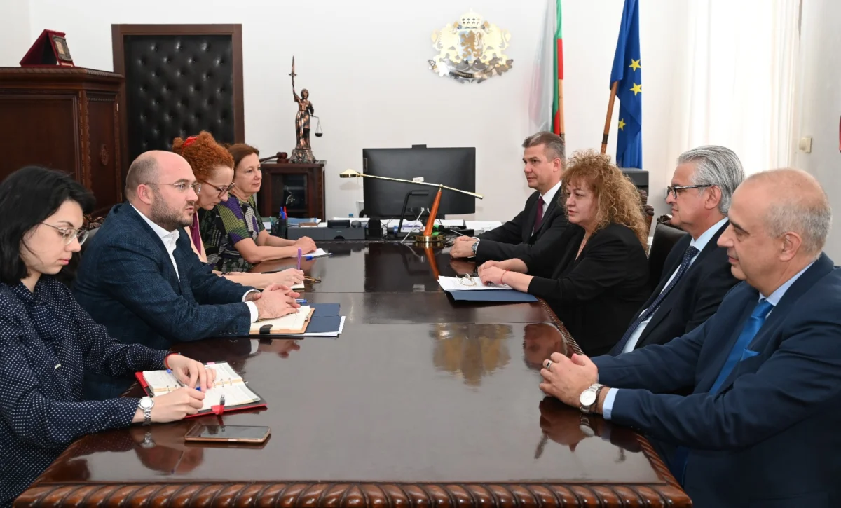 Ще борим имотната мафия с електронно заявяване на актове за вписване в Имотния регистър