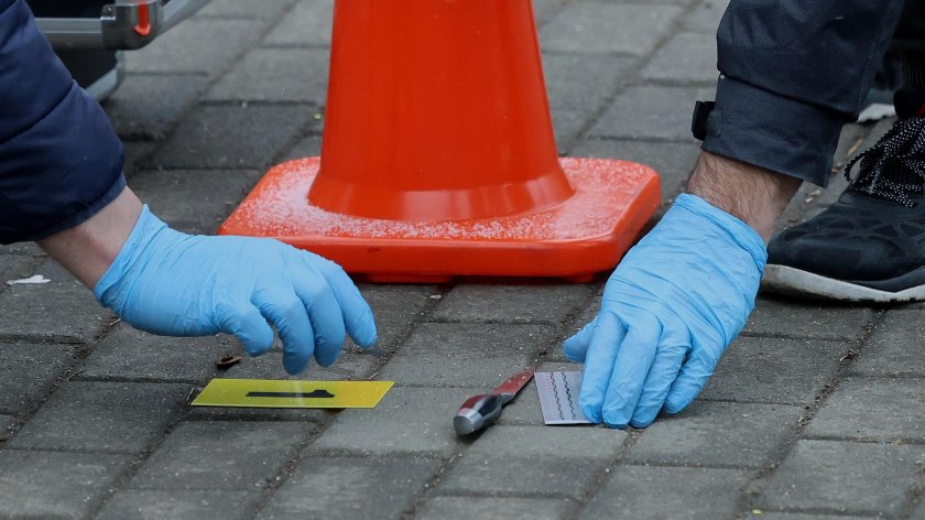 Полицията в Тетевен задържа 45 годишен мъж който нападнал с нож