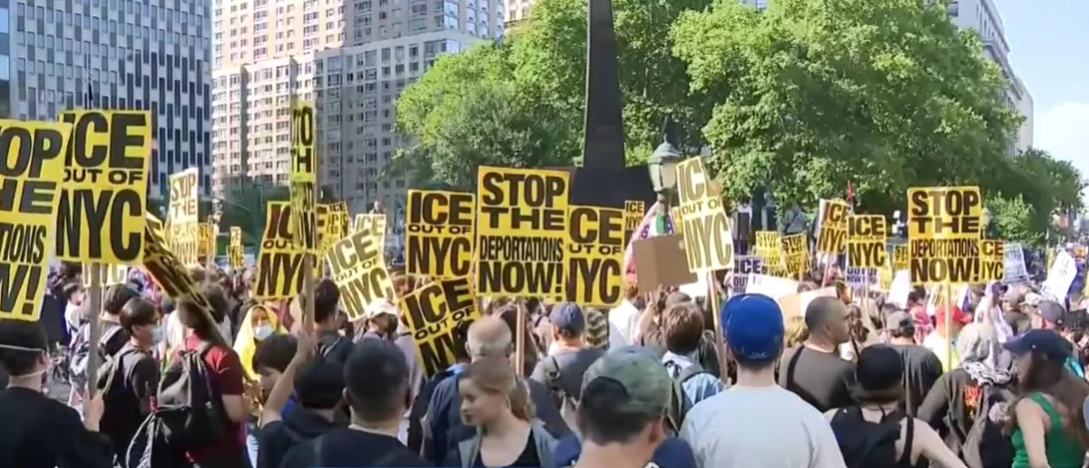 В Ню Йорк се проведе протестно шествие срещу имиграционната политика на Тръмп