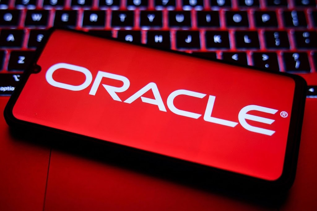 Oracle успокои инвеститорите с план за ограничаване на разходите за AI