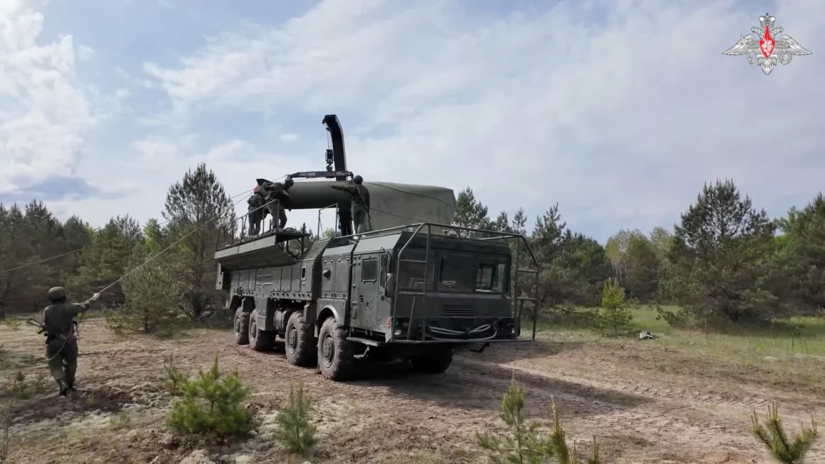 Русия прехвърли ядрени боеприпаси в Беларус