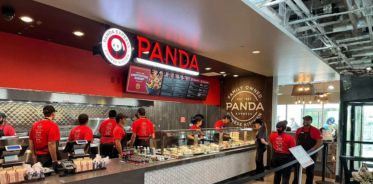 Panda Express изгради империя за 7 млрд. долара и сега помага на 55 000 служители си да купят дом
