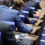 На първо четене парламентът прие нови правила за кредитите