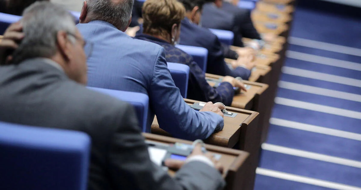 На първо четене парламентът прие нови правила за потребителския кредит