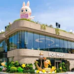Pop Mart превръща популярните герои Labubu в десерти с първата Pop Bakery сладкарница