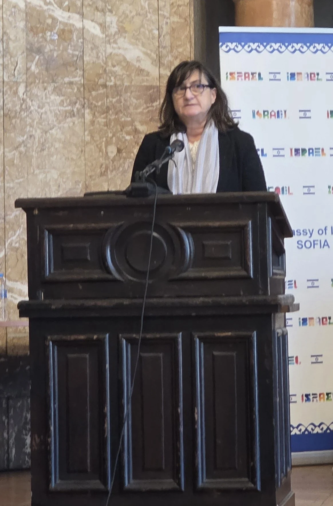 poslanik garcziya bivsh