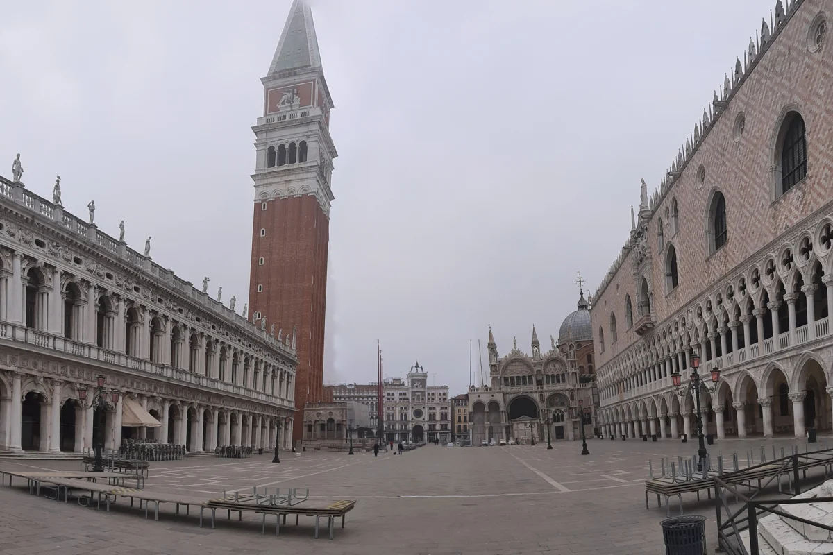 praznata venecia po vreme na pandemiqta ot covid kogato trqbvashe da se provejda karnavalut 1