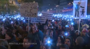 Хиляди протестираха в Словакия срещу правителството на Роберт Фицо
