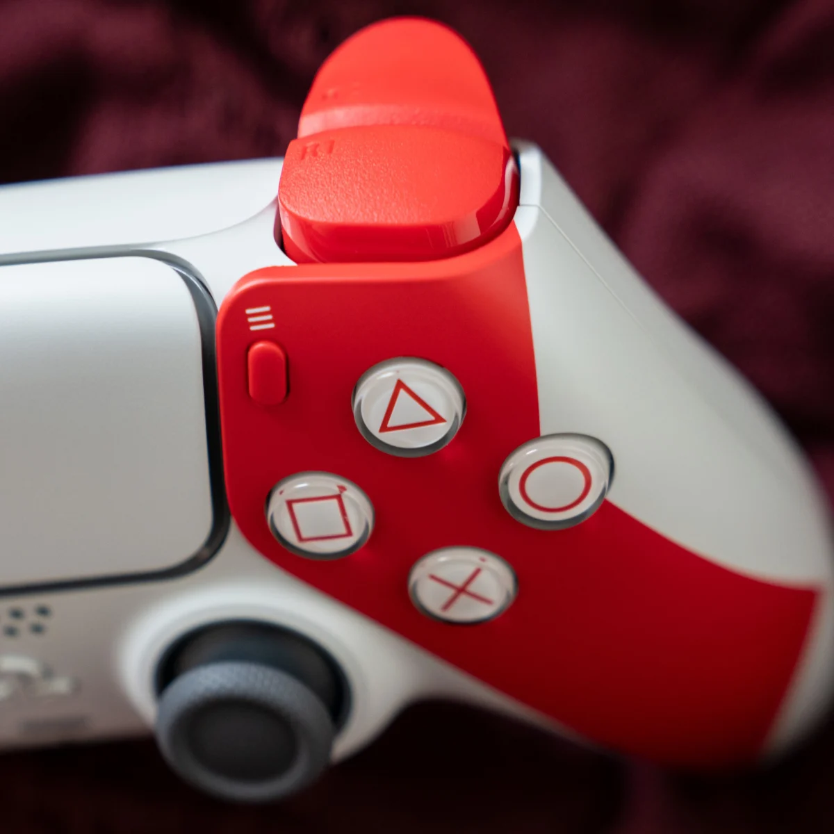 Sony пуска по-евтина версия на PlayStation 5 само за Япония