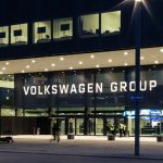 Инвестиция на Volkswagen от 5 млрд. долара повишава акциите на производителя на електромобили Rivian