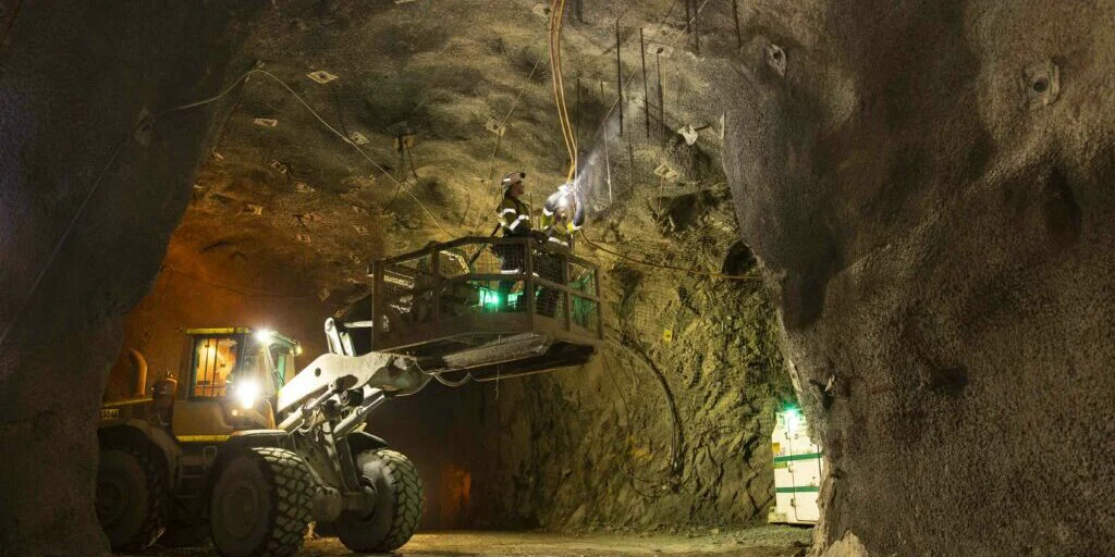 Индия инвестира 815 млн. долара за производството на редкоземни магнити