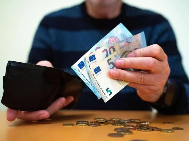 Вноските в пенсионните фондове – от борсата към реалната икономика