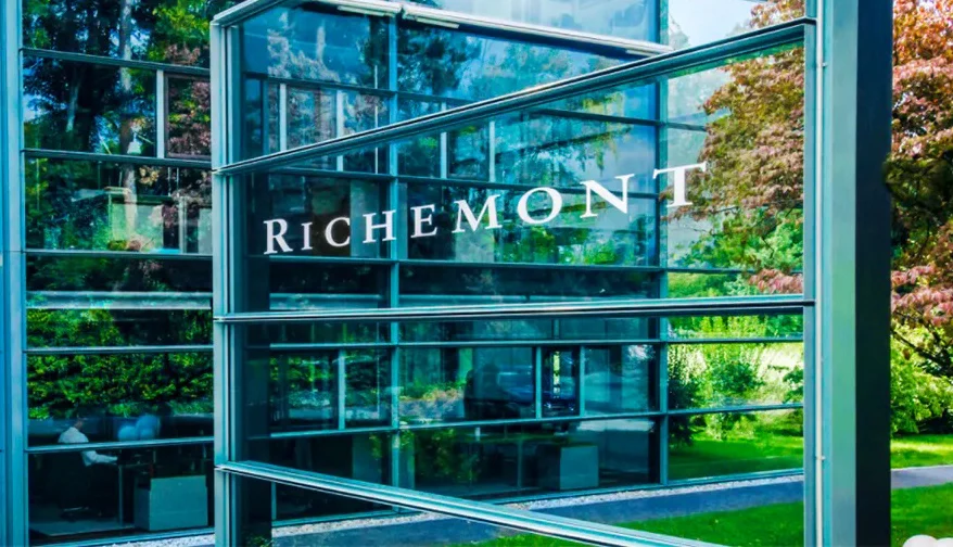 Продажбите на Richemont се увеличават, но печалбата е засегната от курсовете на валутите