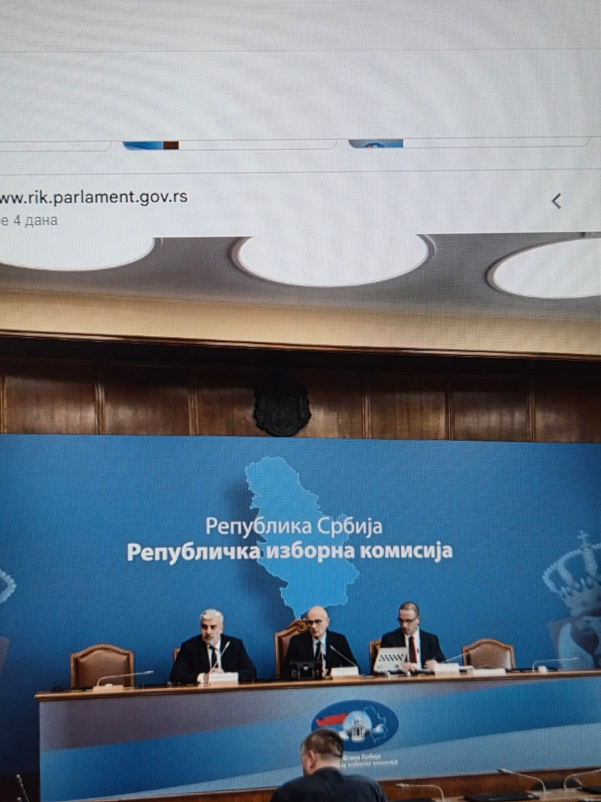 Повторното гласуване в Сърбия след победата на студентите