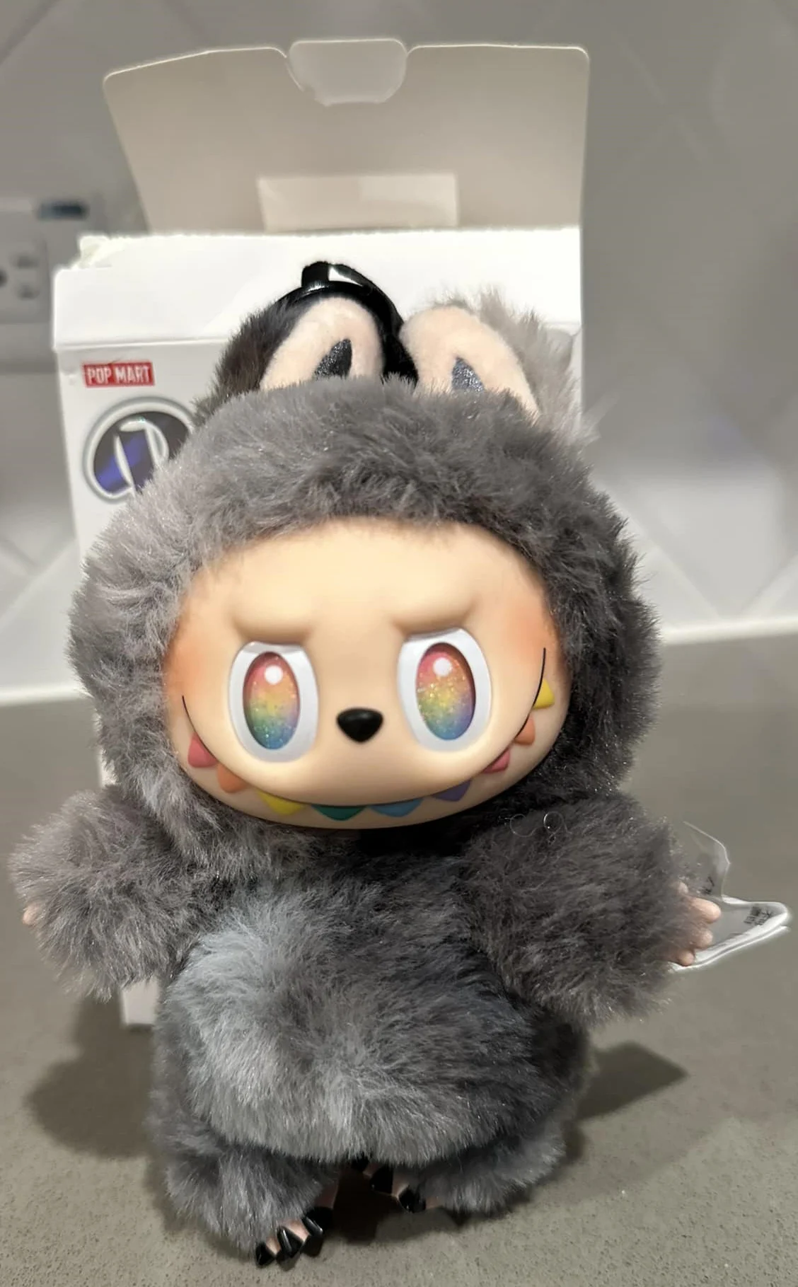 Куклата Labubu продадена за над 150 000 долара на търг в Пекин