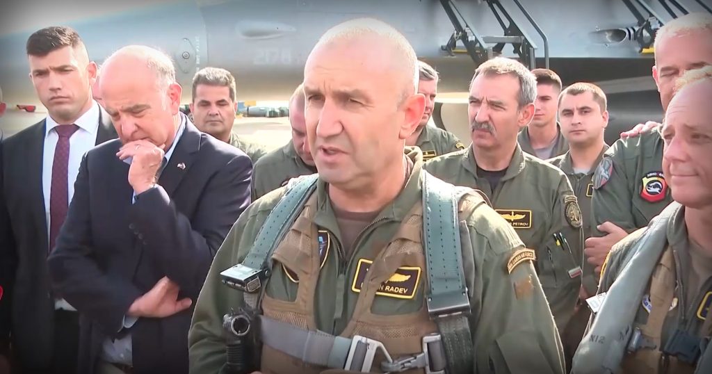 Силяновска изрази желание за разбирателство, очаквам това и от кабинета на РСМ, заяви Радев 4 Силяновска изрази желание за разбирателство, очаквам това и от кабинета на РСМ, заяви Радев