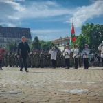 Денят по диагонал - 6 май 2025 г., Вярвам, че ще отхвърлите всеки опит за разкол и унижение, обърна се Радев към военнослужещите