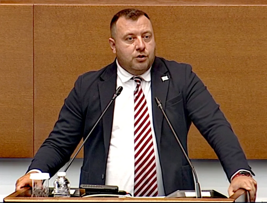За да няма полицаи ала „сардини в египетска пирамида“ Петър Петров иска допълнителни 20 млн. евро в бюджета
