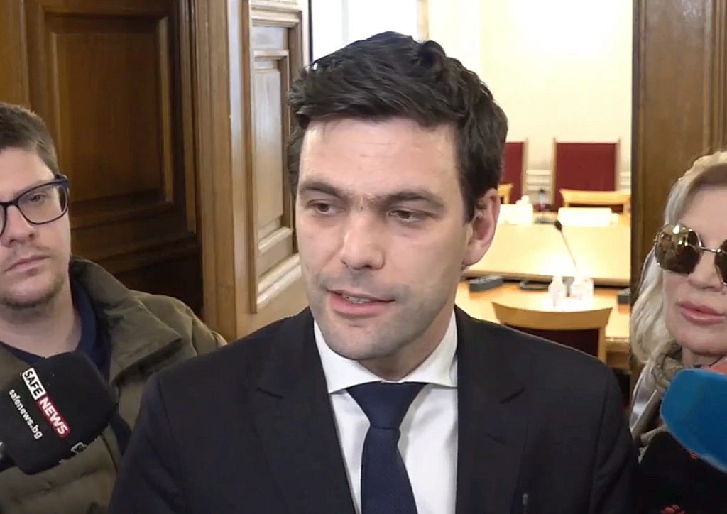 Белгия иска ЕП да свали имунитета на Никола Минчев, съобщи "Политико"