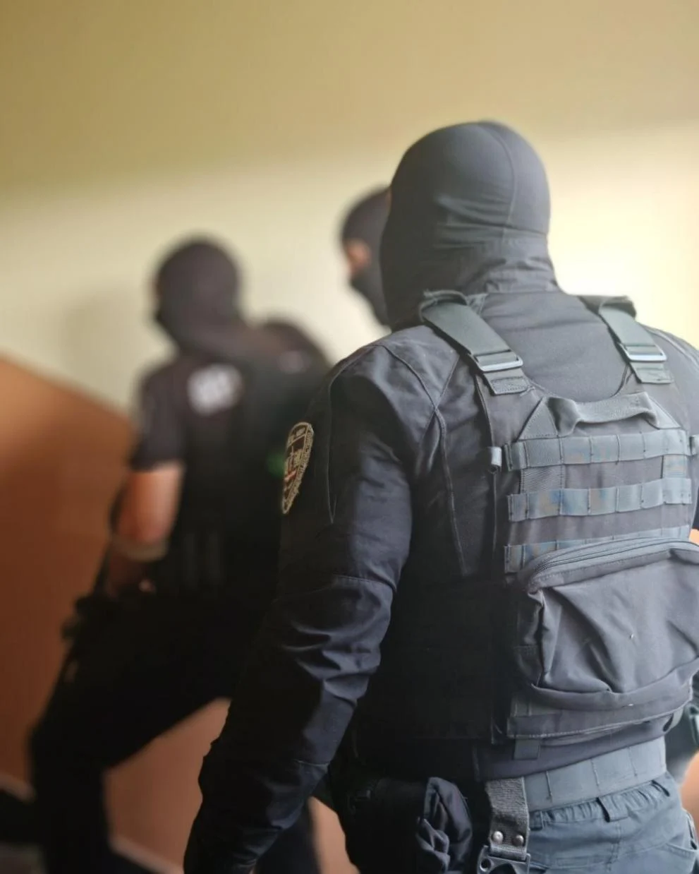 Жандармеристи и полицаи в мащабна акция против дрогата в Севлиевско
