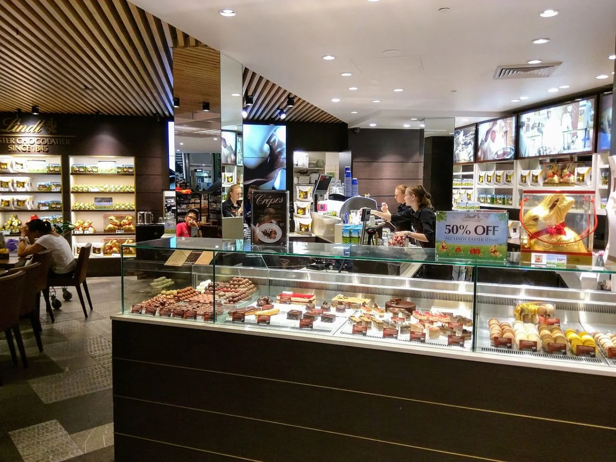 shokolad lindt cafe miranda