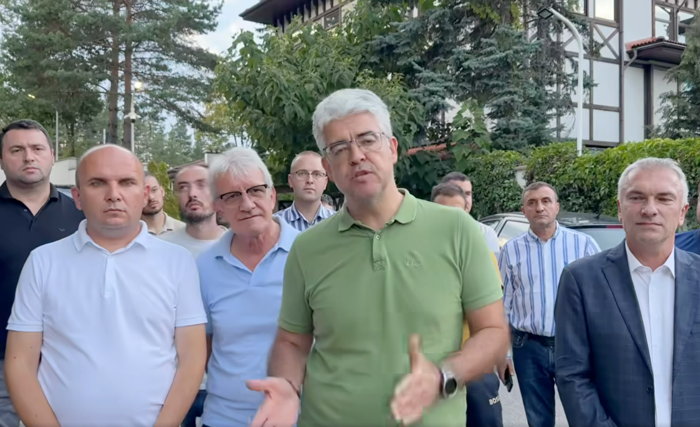 ДПС около Доган съобщи за "акция на личната бухалка на Пеевски"