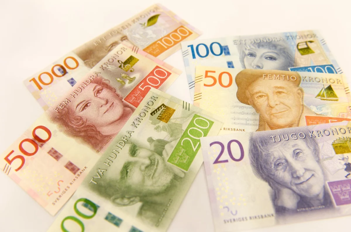 Шведски крони.
