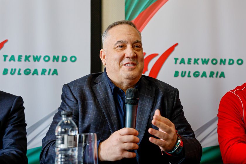 слави бинев