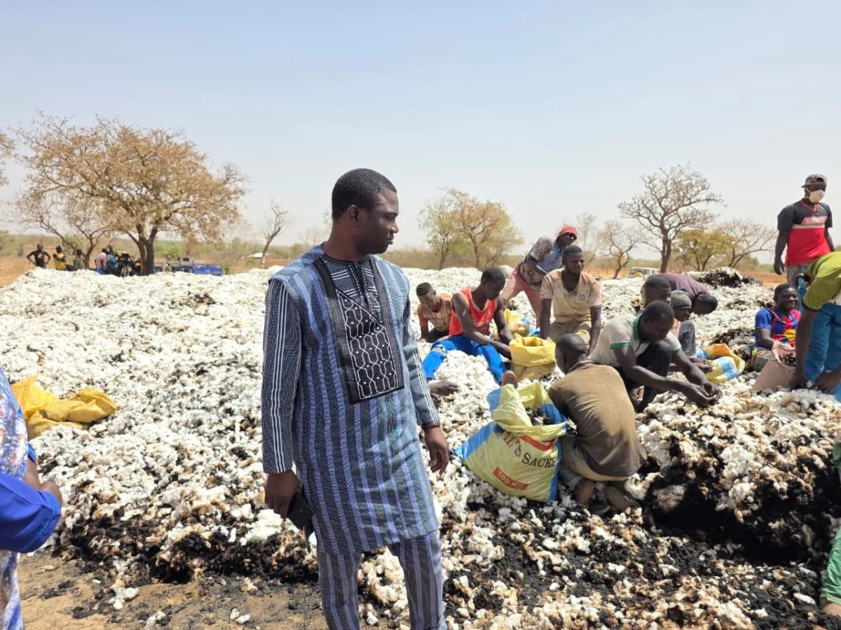 Буркина Фасо национализира най-голямата памучна компания Sofitex